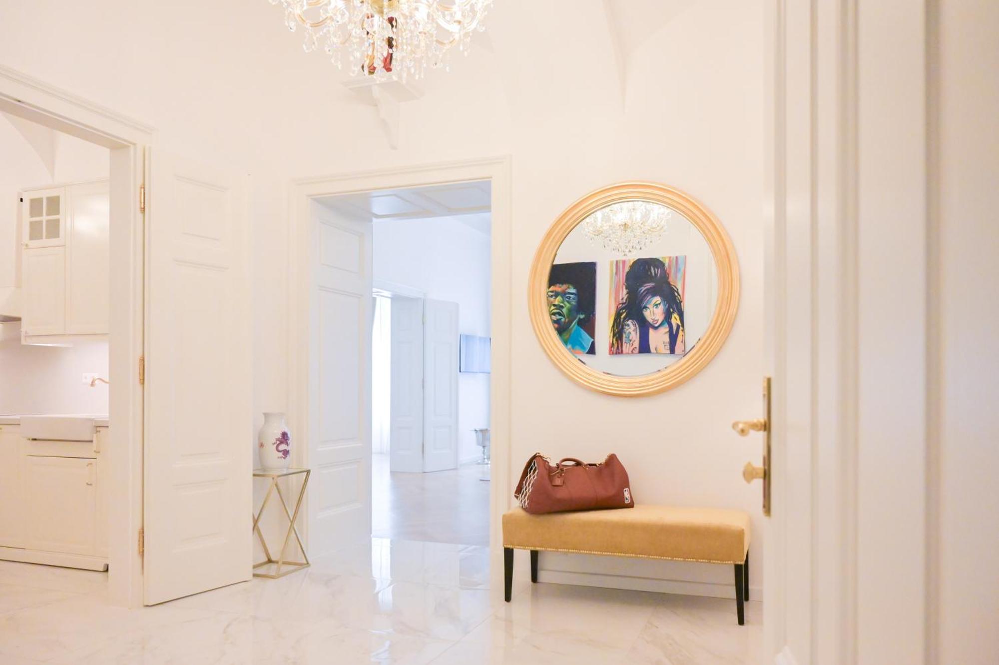 Villa Gutenberg Le Grand ---Free Parking--- كلاغنفورت المظهر الخارجي الصورة